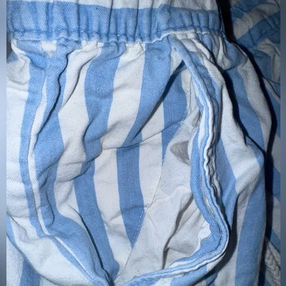 AERIE Shorts - Picture 4 of 4